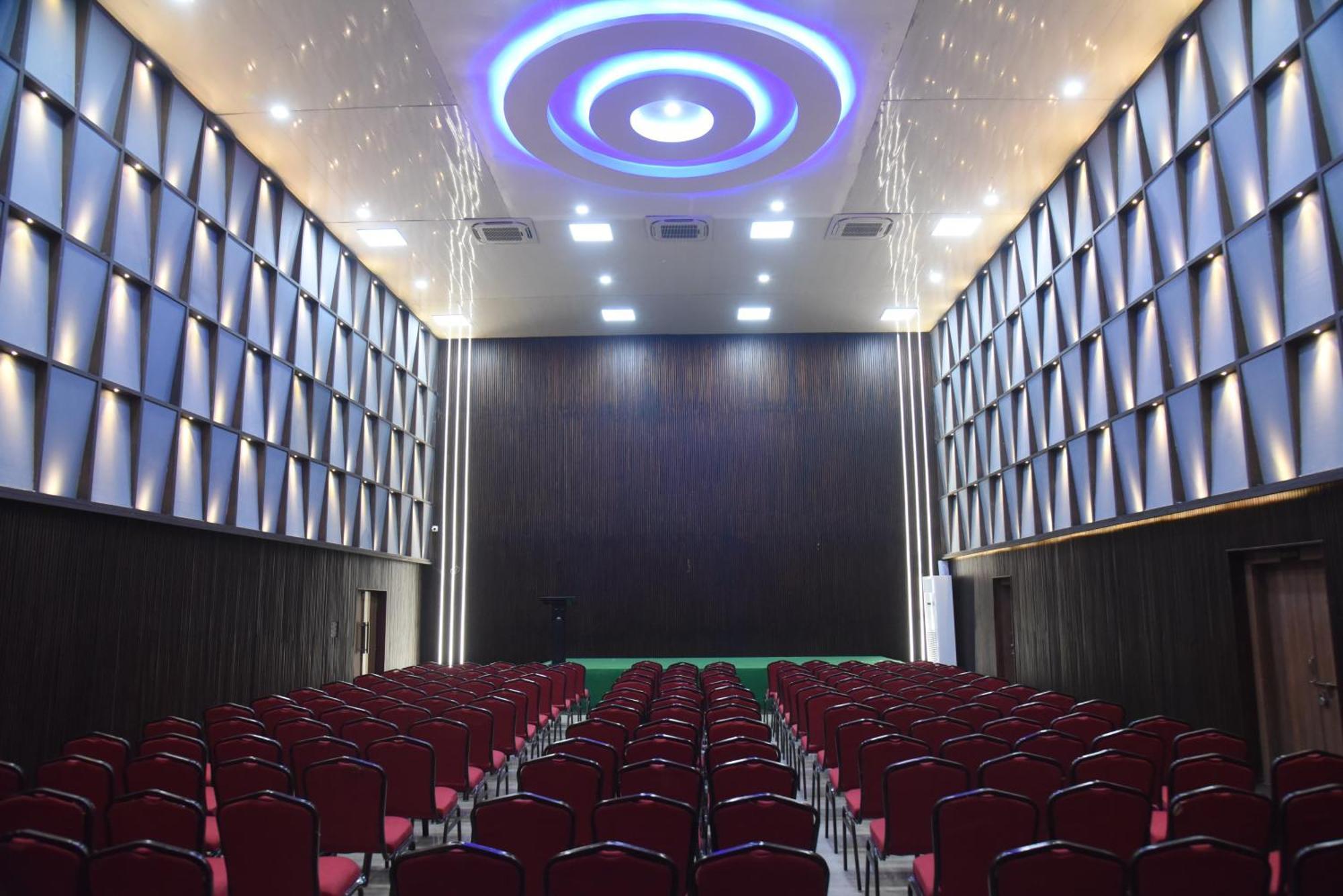 Hotel Obsidian Blue Itanagar Екстер'єр фото