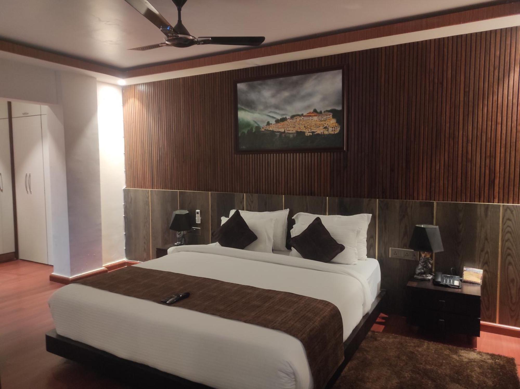 Hotel Obsidian Blue Itanagar Екстер'єр фото