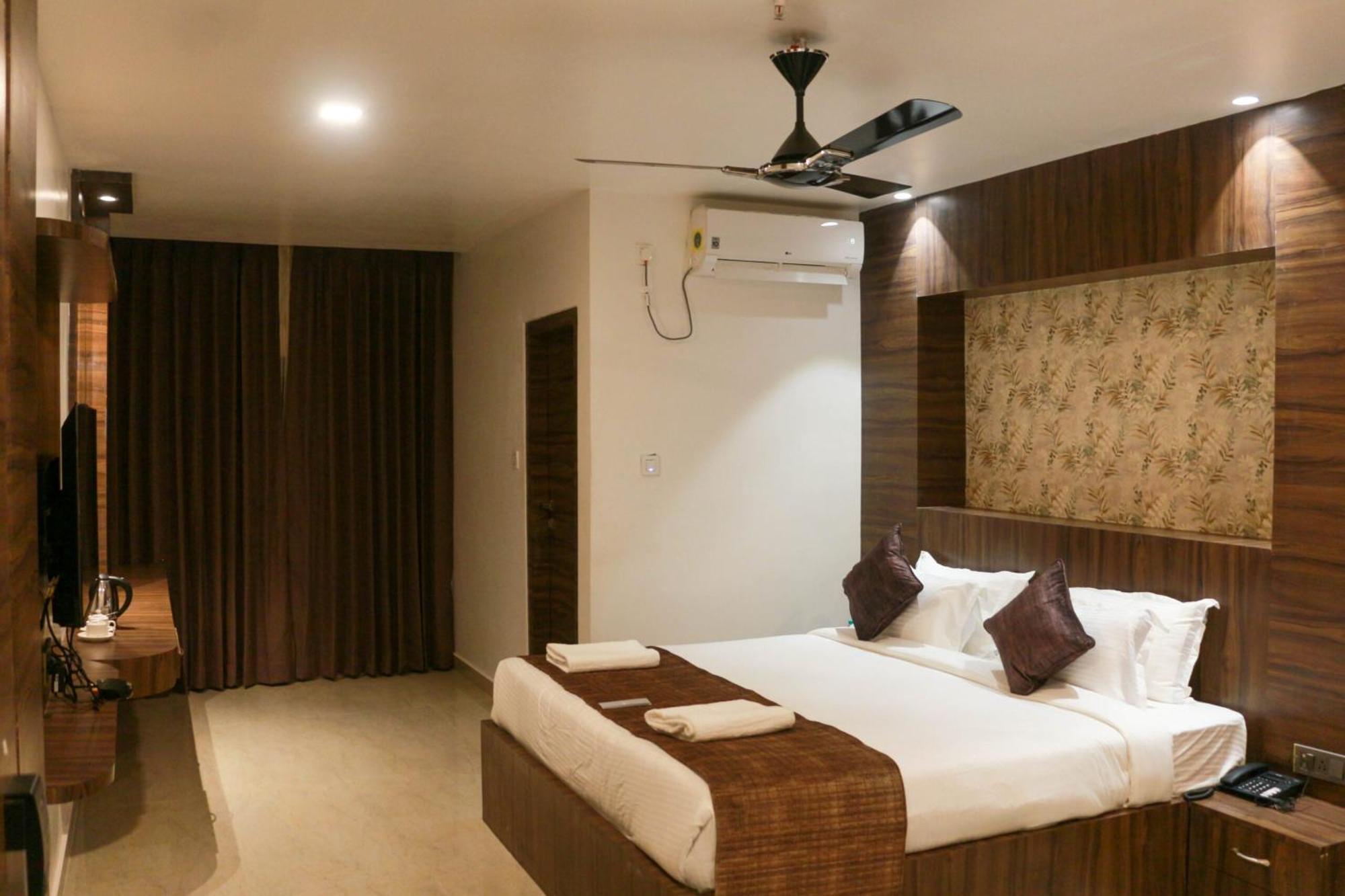 Hotel Obsidian Blue Itanagar Екстер'єр фото